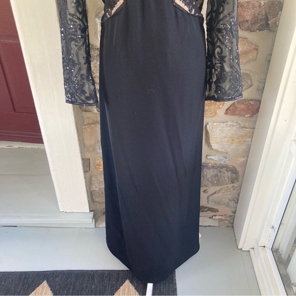 Tadashi Shoji PARULA GOWN Sheer Sequin Maxi Dress APU2132LX-BK/ND 18Q - Picture 4 of 16